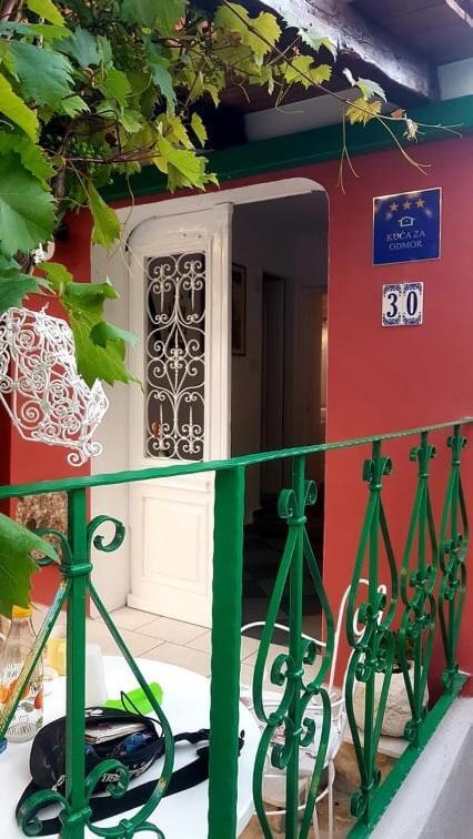 Vintage House For Rent 60M From Sea Apartment Baska Voda Exterior photo